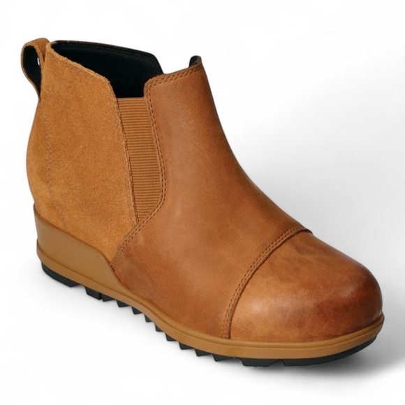 SOREL Evie ll Chelsea Boot in Velvet /Tan NIB - Picture 2 of 8